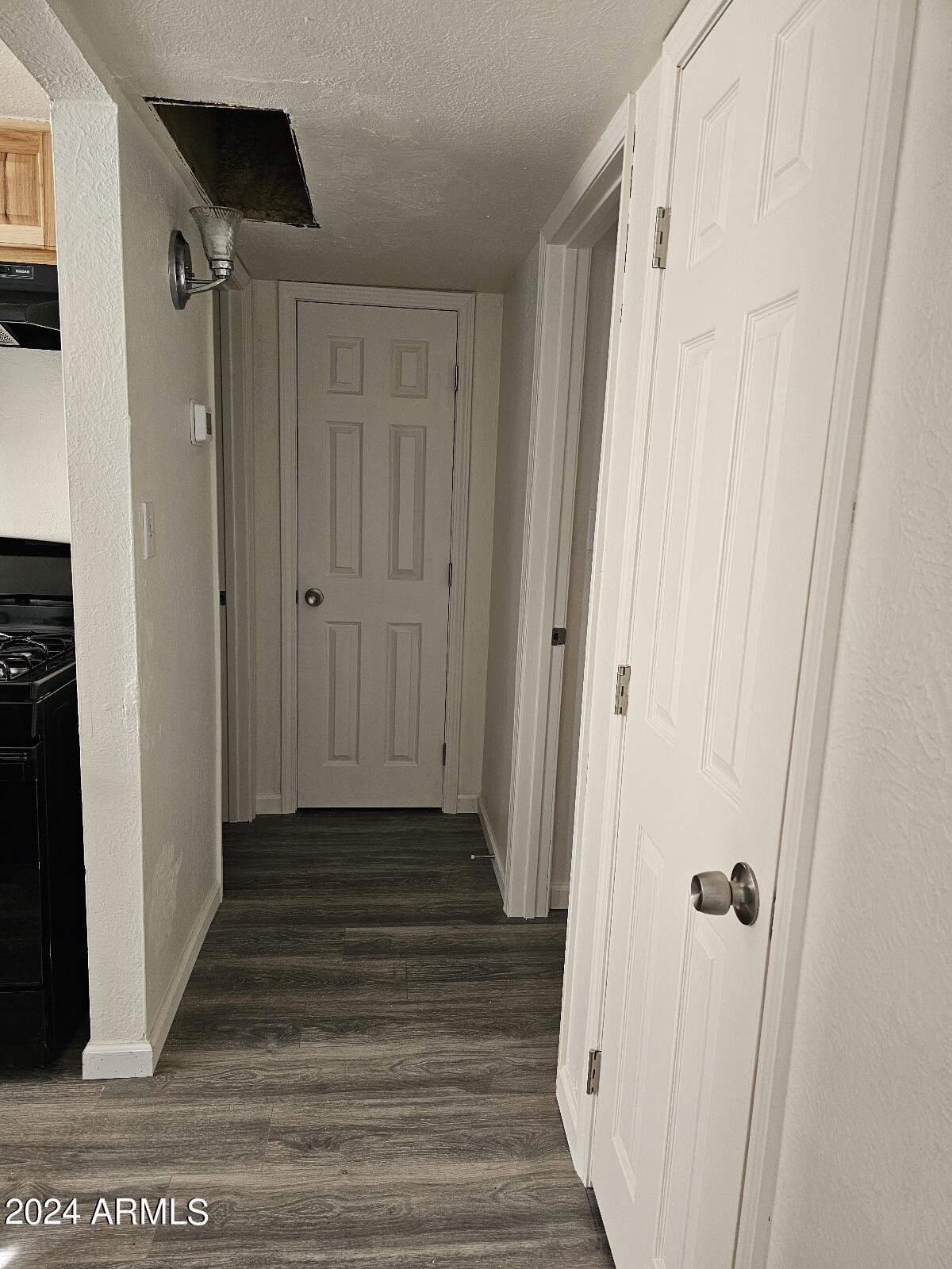 2401 N AMARILLO Street 2