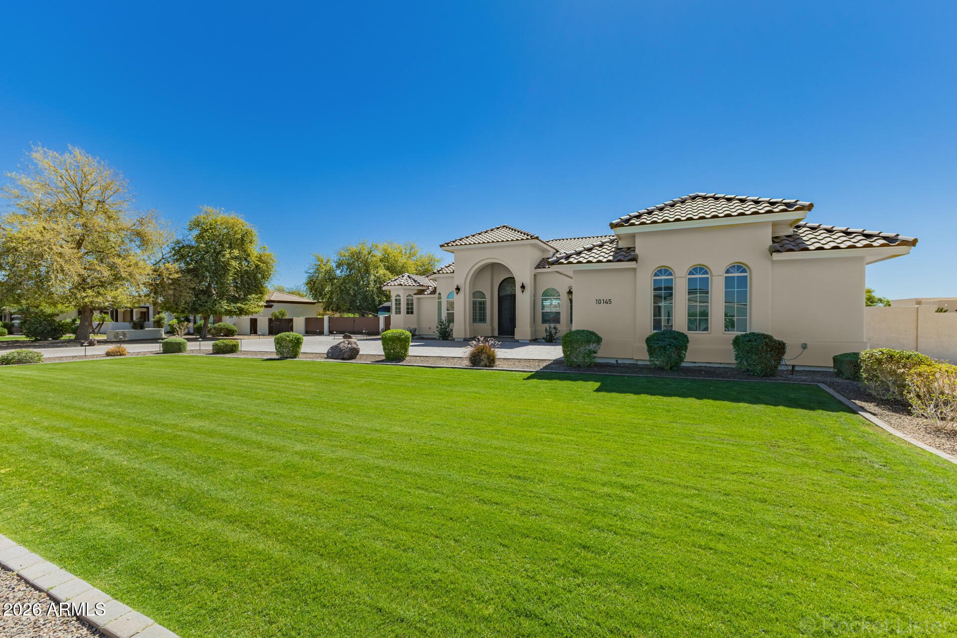 10145 W LARIAT Lane 1