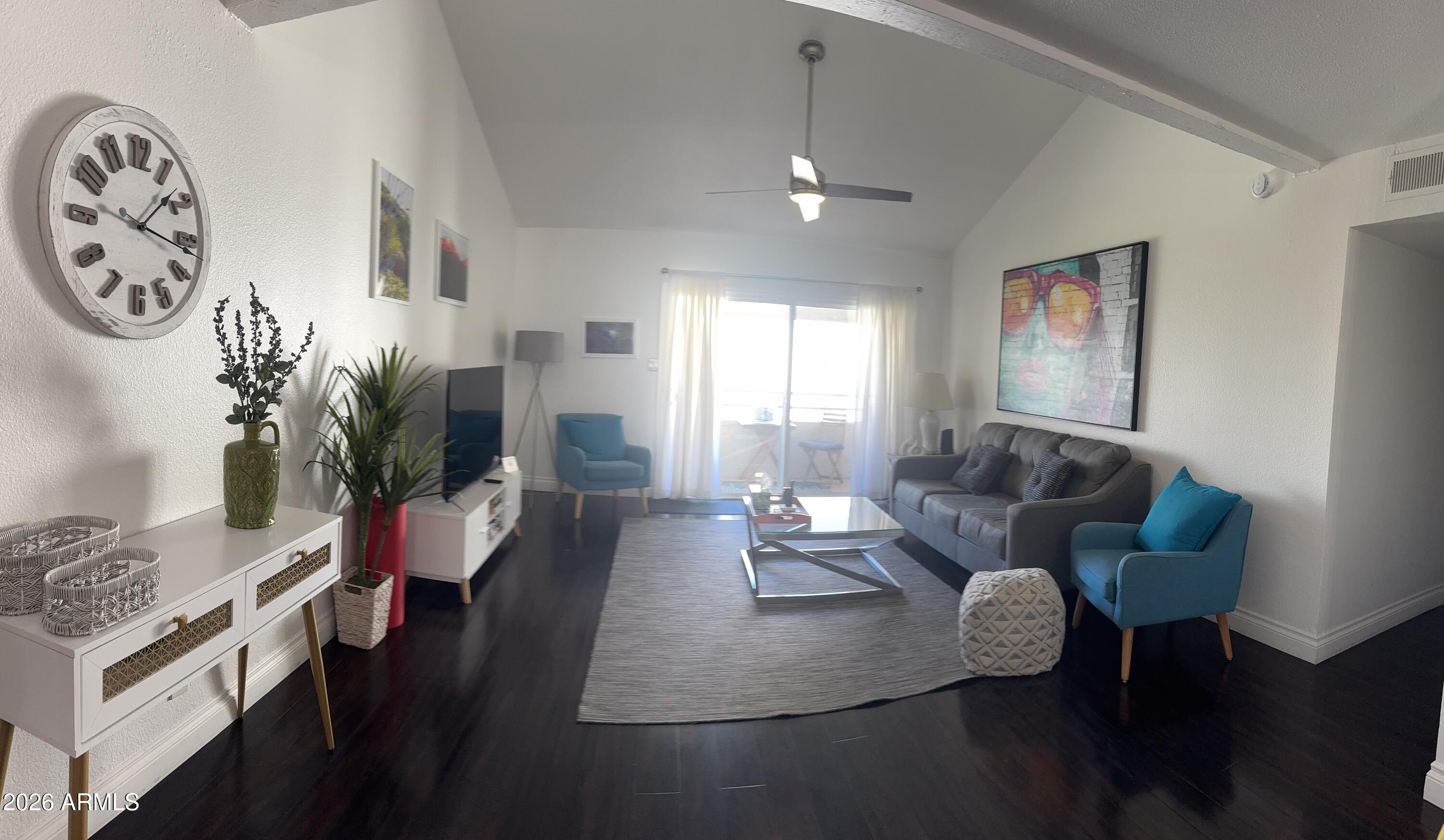 7350 N VIA PASEO DEL SUR -- O202