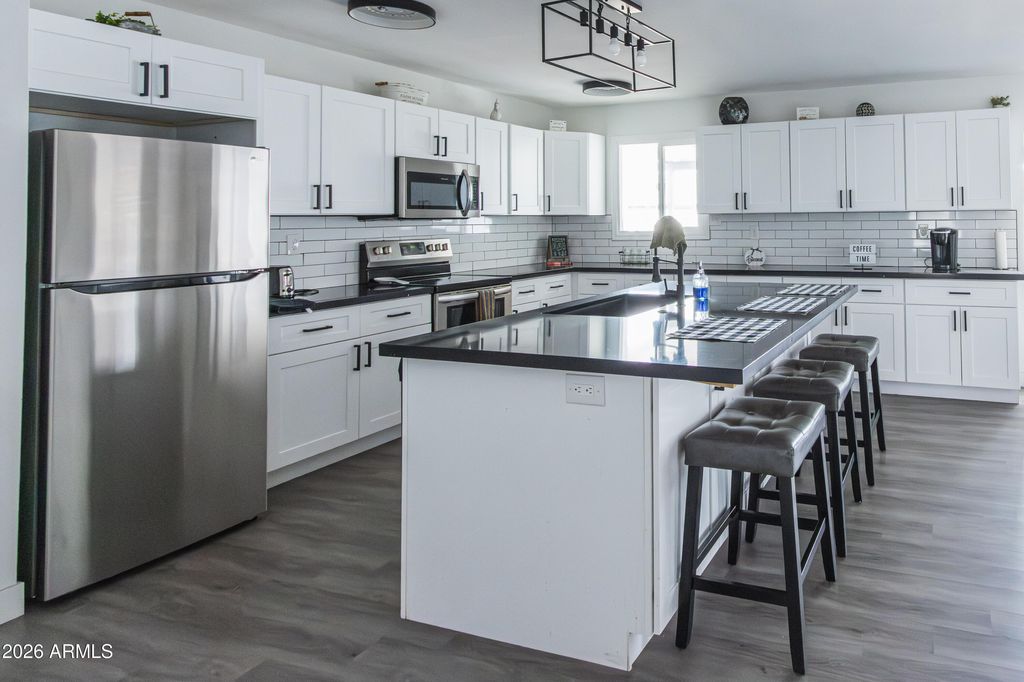 Photo of 122 E Del Rio Drive, Tempe, AZ 85282 (MLS # 7014760)