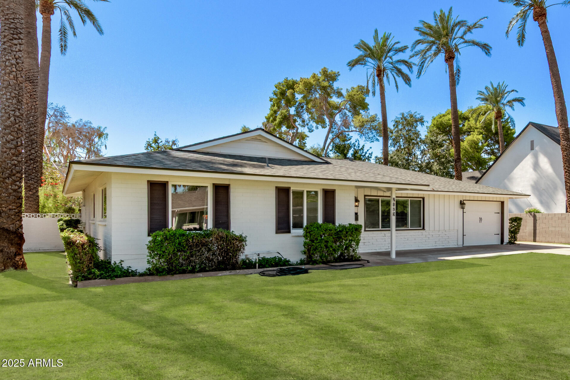 4617 E CATALINA Drive