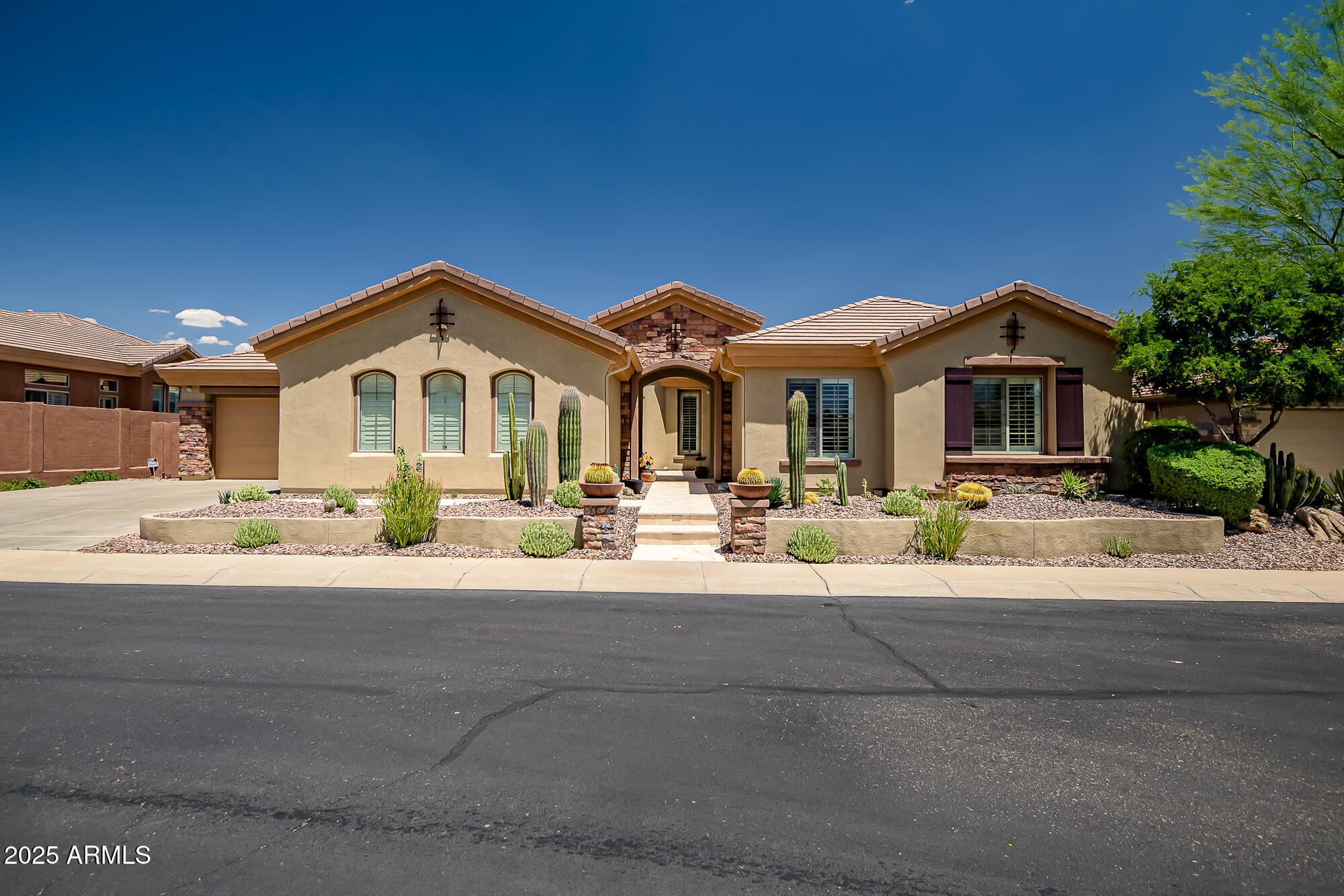 41809 N LA CROSSE Trail