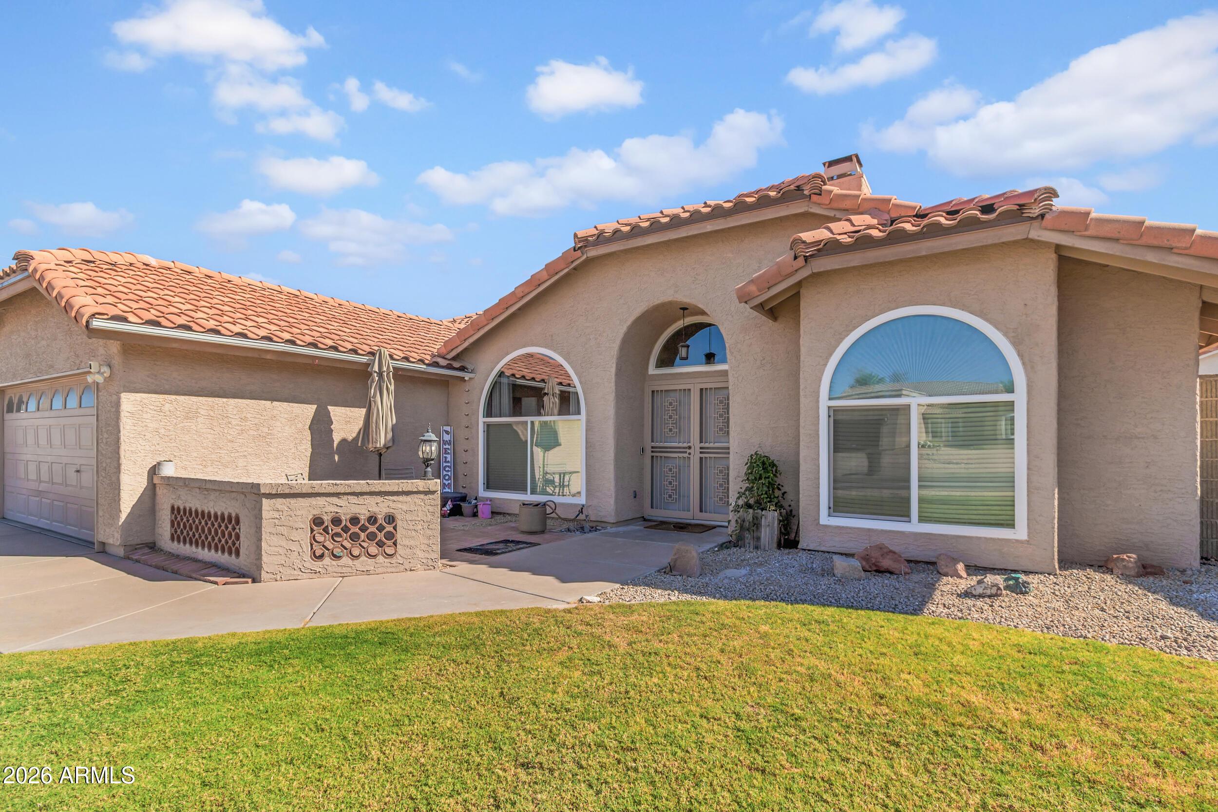 3945 E SALINAS Street