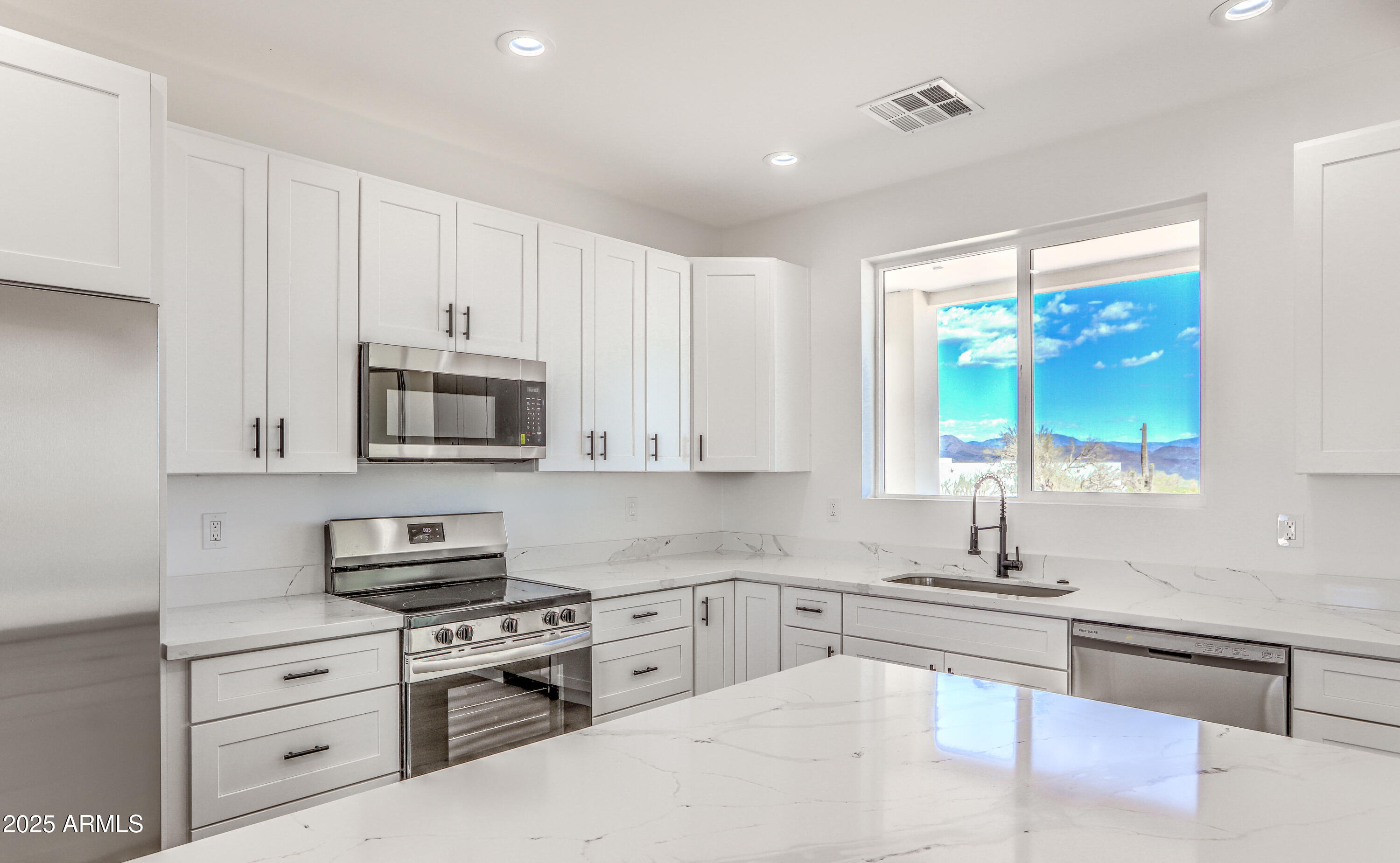 16025 E RANCHO LAREDO Drive