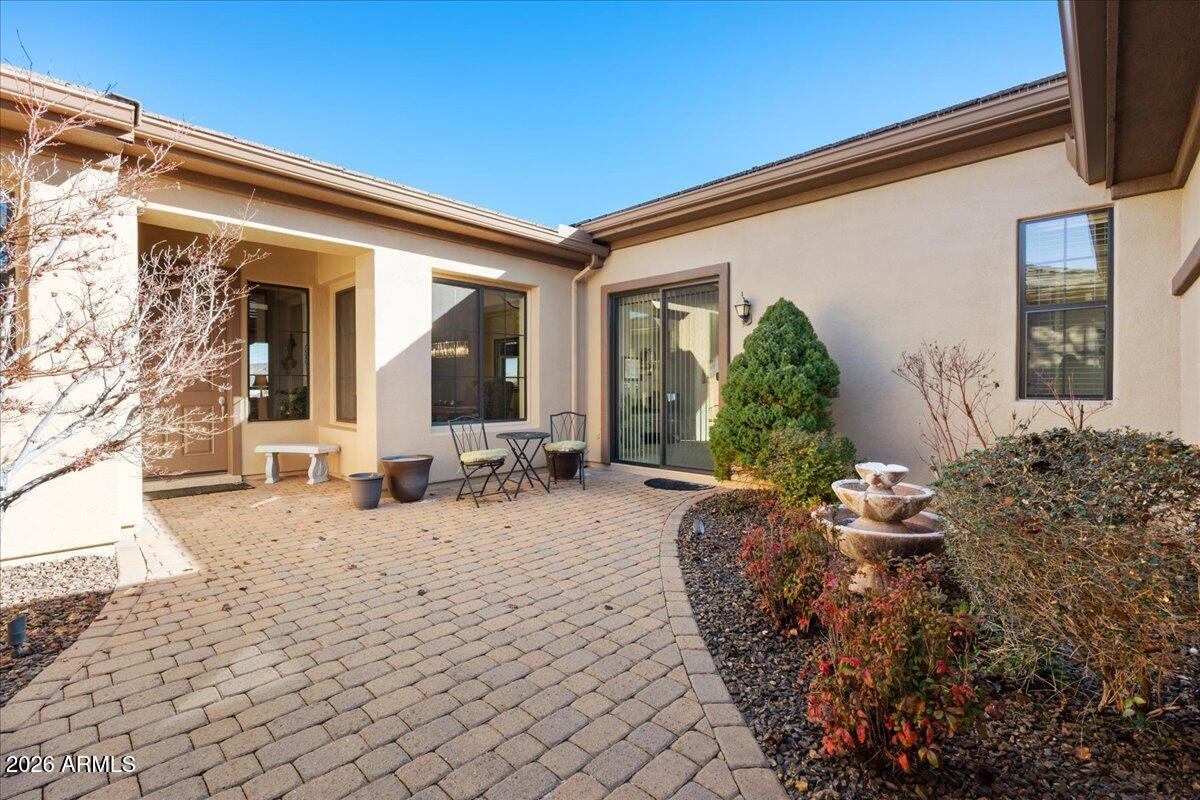 1642 CONSTABLE Street