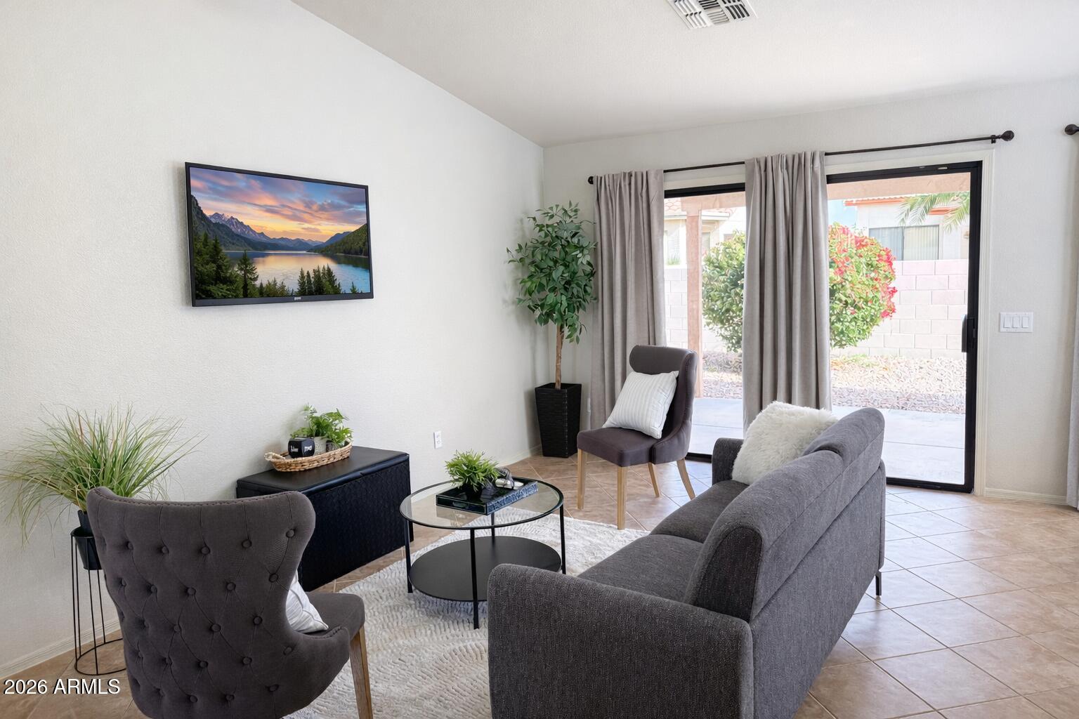 25211 S BRIARCREST Drive