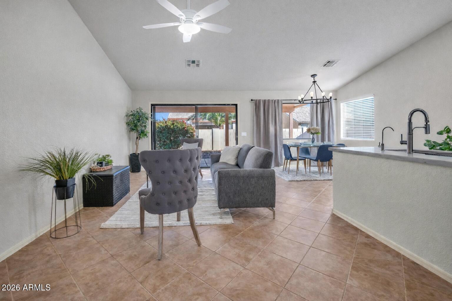 25211 S BRIARCREST Drive