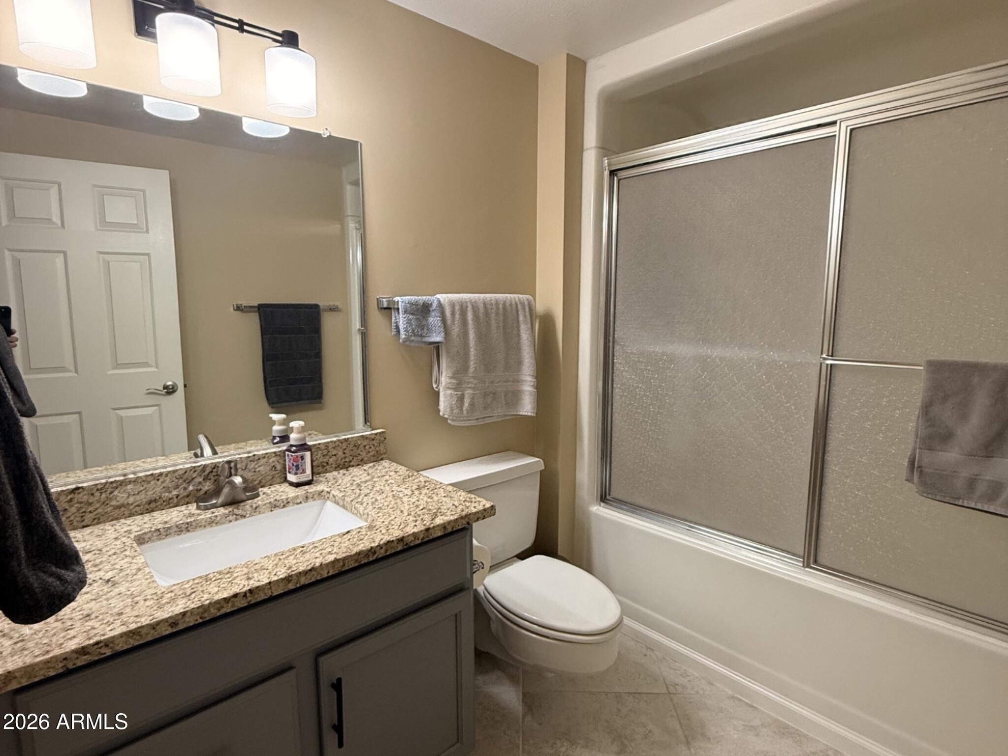 9535 W WILLOWBROOK Drive