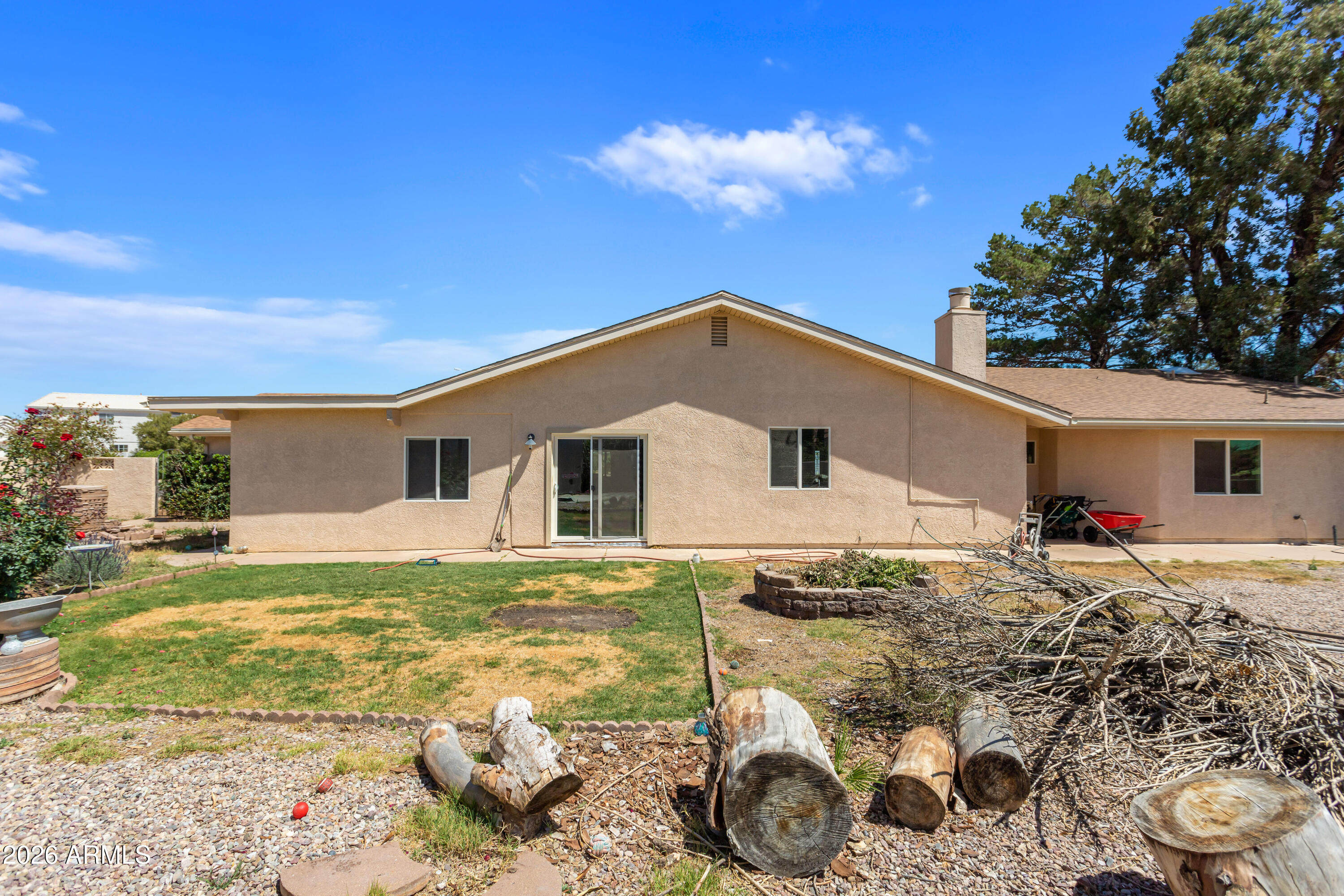 TOWN & COUNTRY ESTATES 7 - Residential