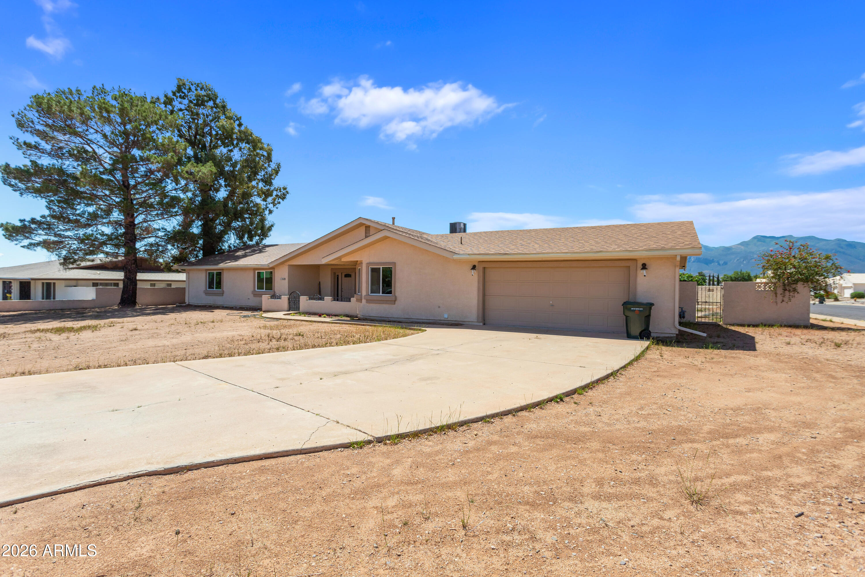 1648 PICCADILLY Drive