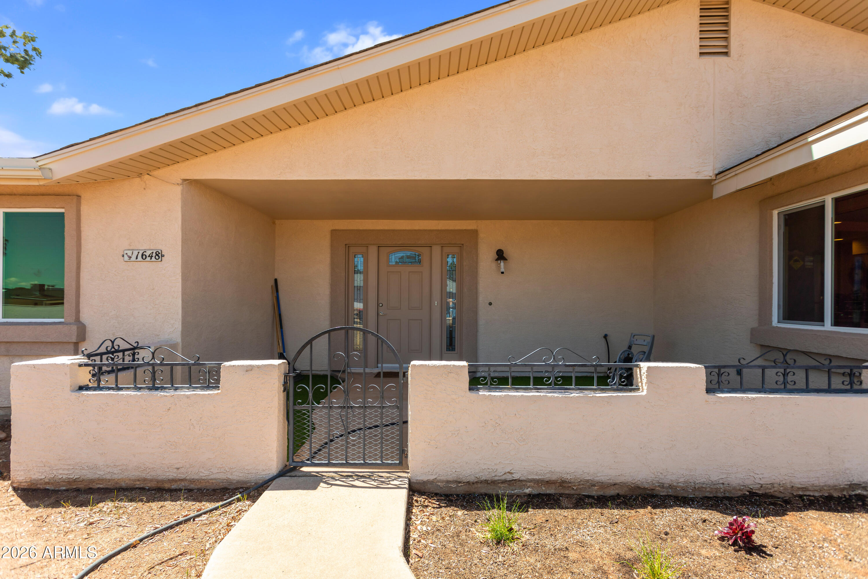 1648 PICCADILLY Drive