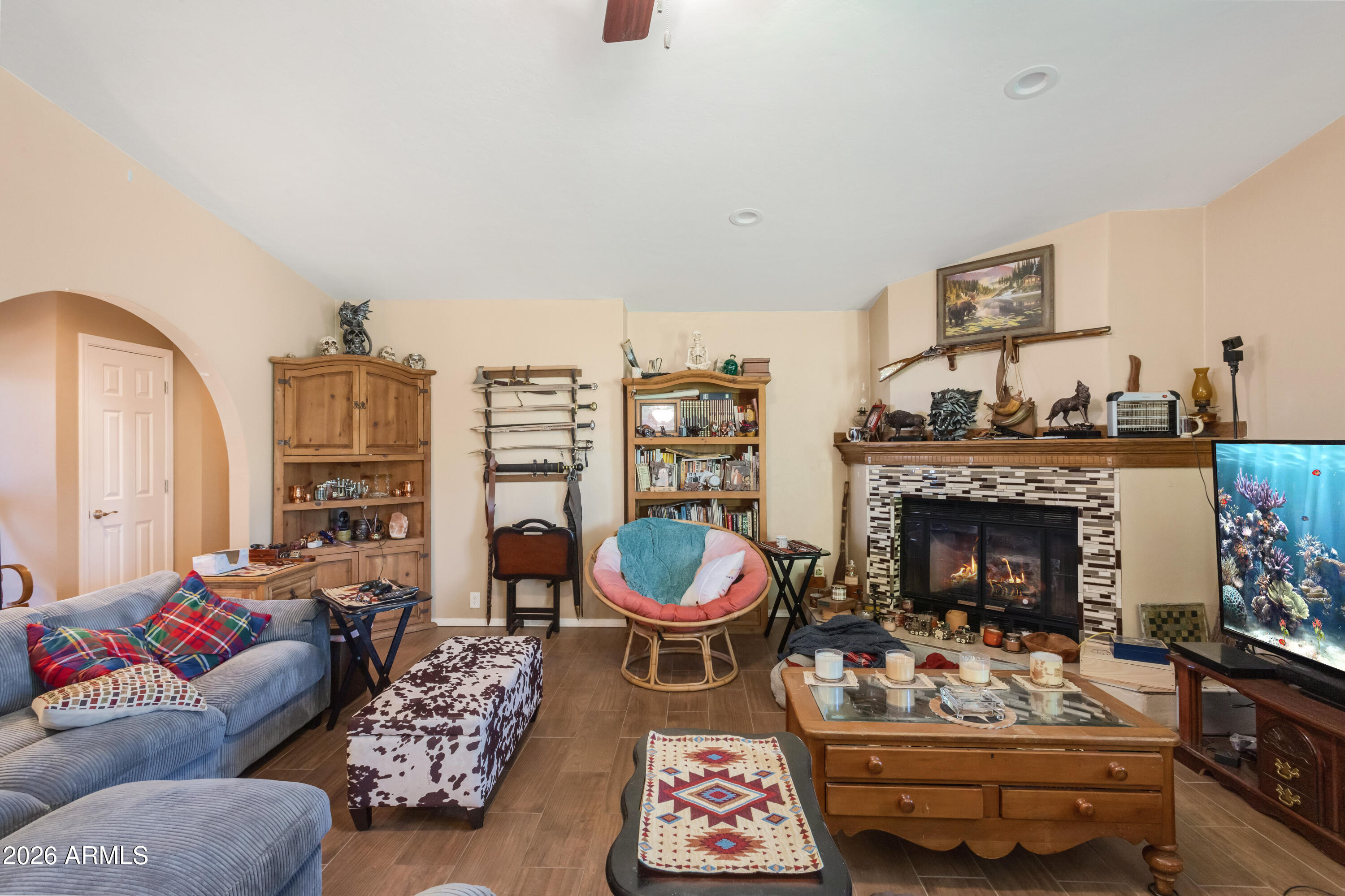 TOWN & COUNTRY ESTATES 7 - Residential