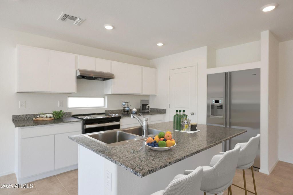 Photo of 1324 W Aztec Drive, Coolidge, AZ 85128 (MLS # 6933344)