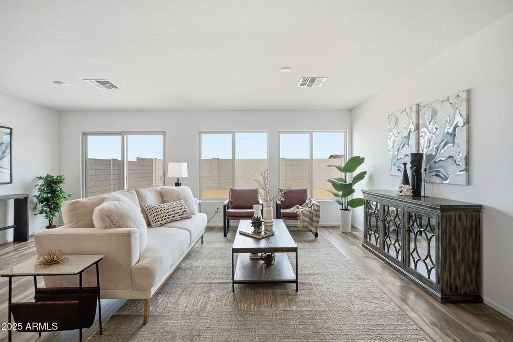 Photo of 1324 W Aztec Drive, Coolidge, AZ 85128 (MLS # 6933344)