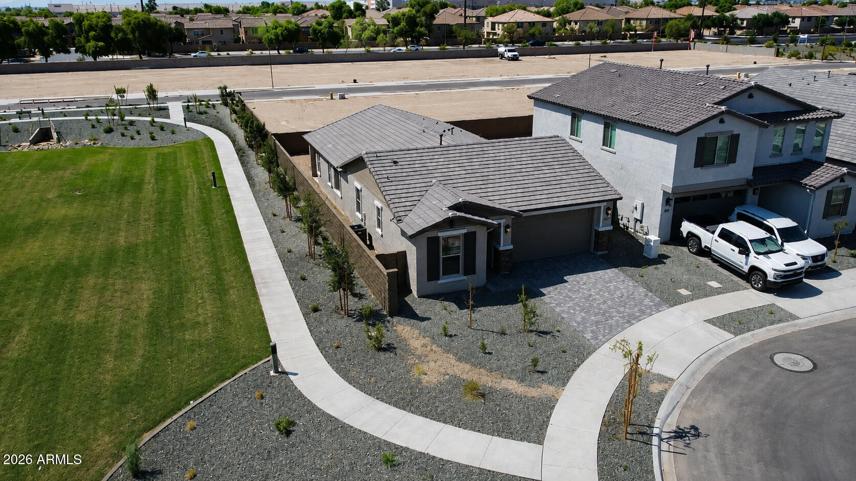 8015 W EATON Road