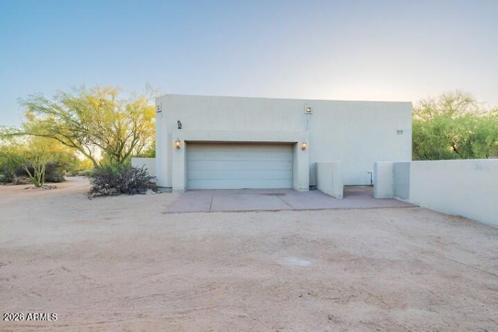 Photo of 25249 N Ranch Gate Road, Scottsdale, AZ 85255 (MLS # 7033301)
