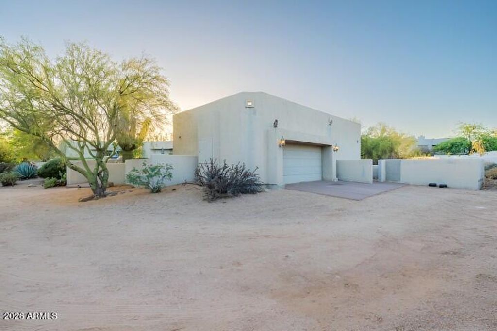 Photo of 25249 N Ranch Gate Road, Scottsdale, AZ 85255 (MLS # 7033301)