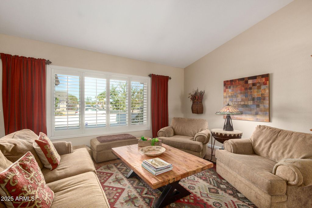 Photo of 901 W Lodge Drive, Tempe, AZ 85283 (MLS # 6959335)