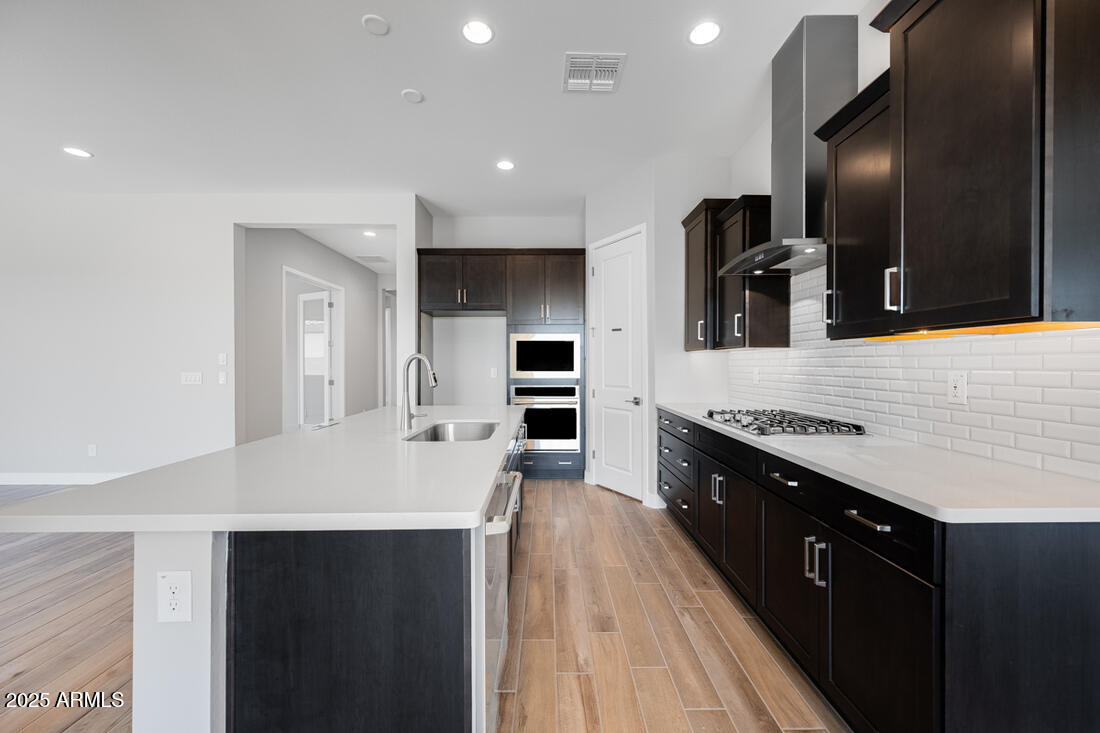 18147 W TANGLEWOOD Drive