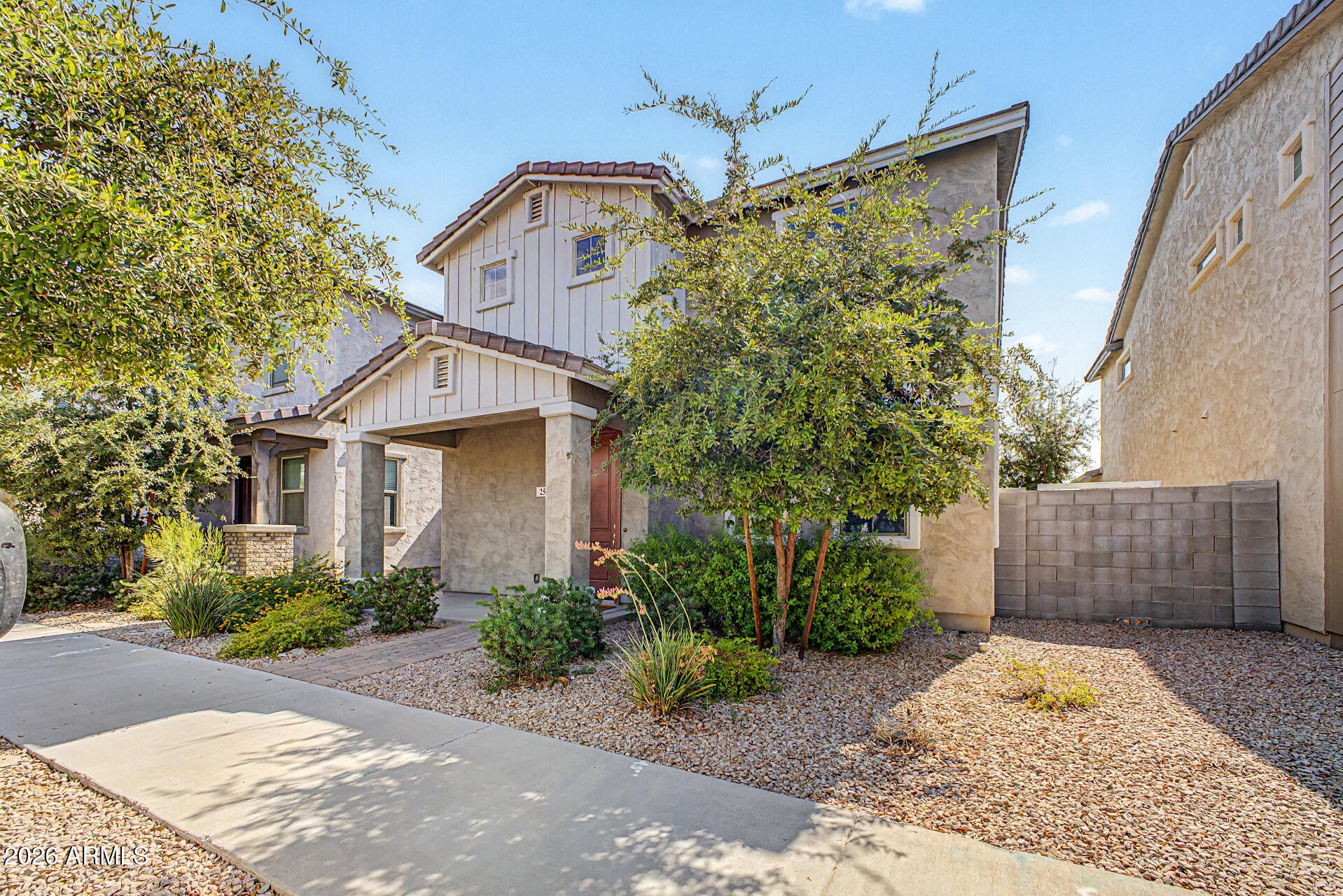255 N 69TH Place