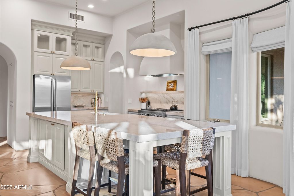 Photo of 10947 E Sutherland Way, Scottsdale, AZ 85262 (MLS # 6947317)