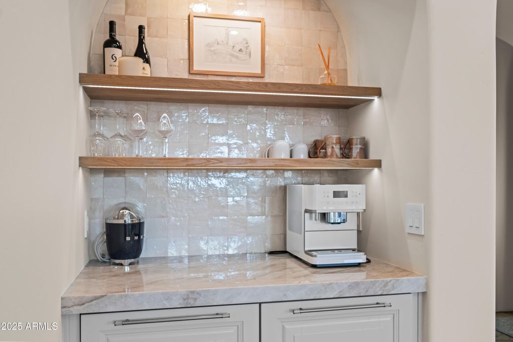 Photo of 10947 E Sutherland Way, Scottsdale, AZ 85262 (MLS # 6947317)