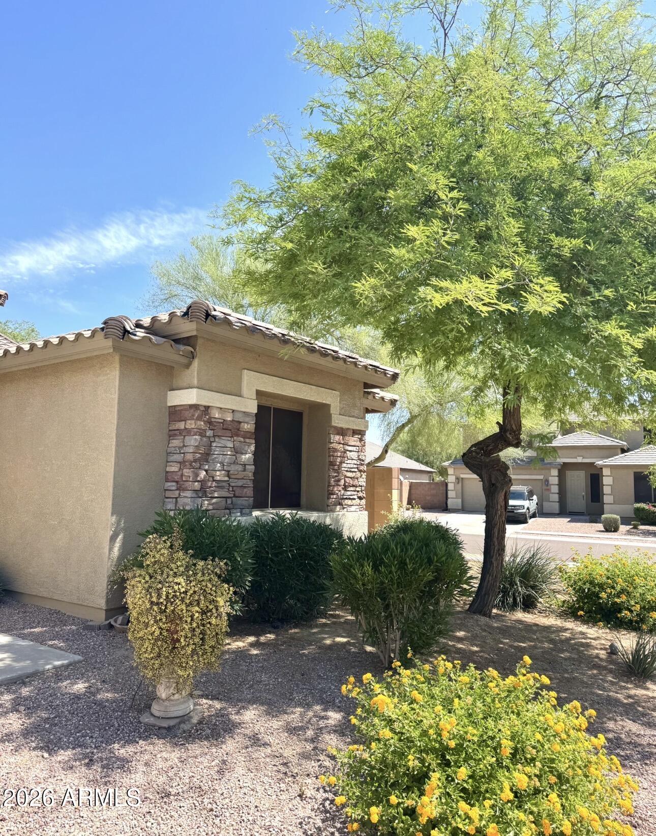 16824 W BRISTOL Lane