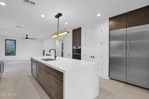 6216 W MOLLY Drive Phoenix AZ 85083
