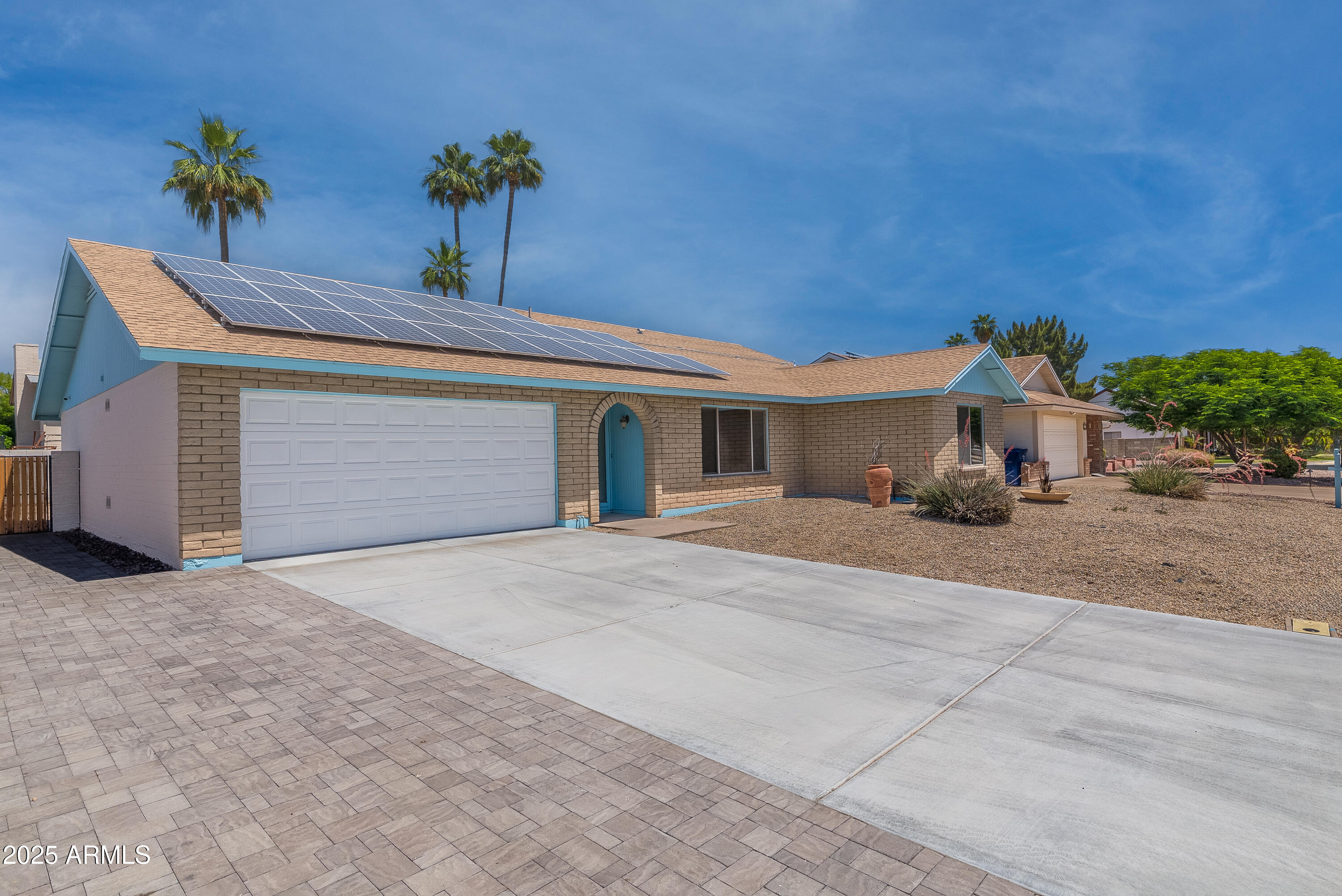 962 W KEATING Avenue