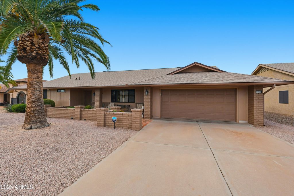 Photo of 17202 N 125th Avenue, Sun City West, AZ 85375 (MLS # 6963302)