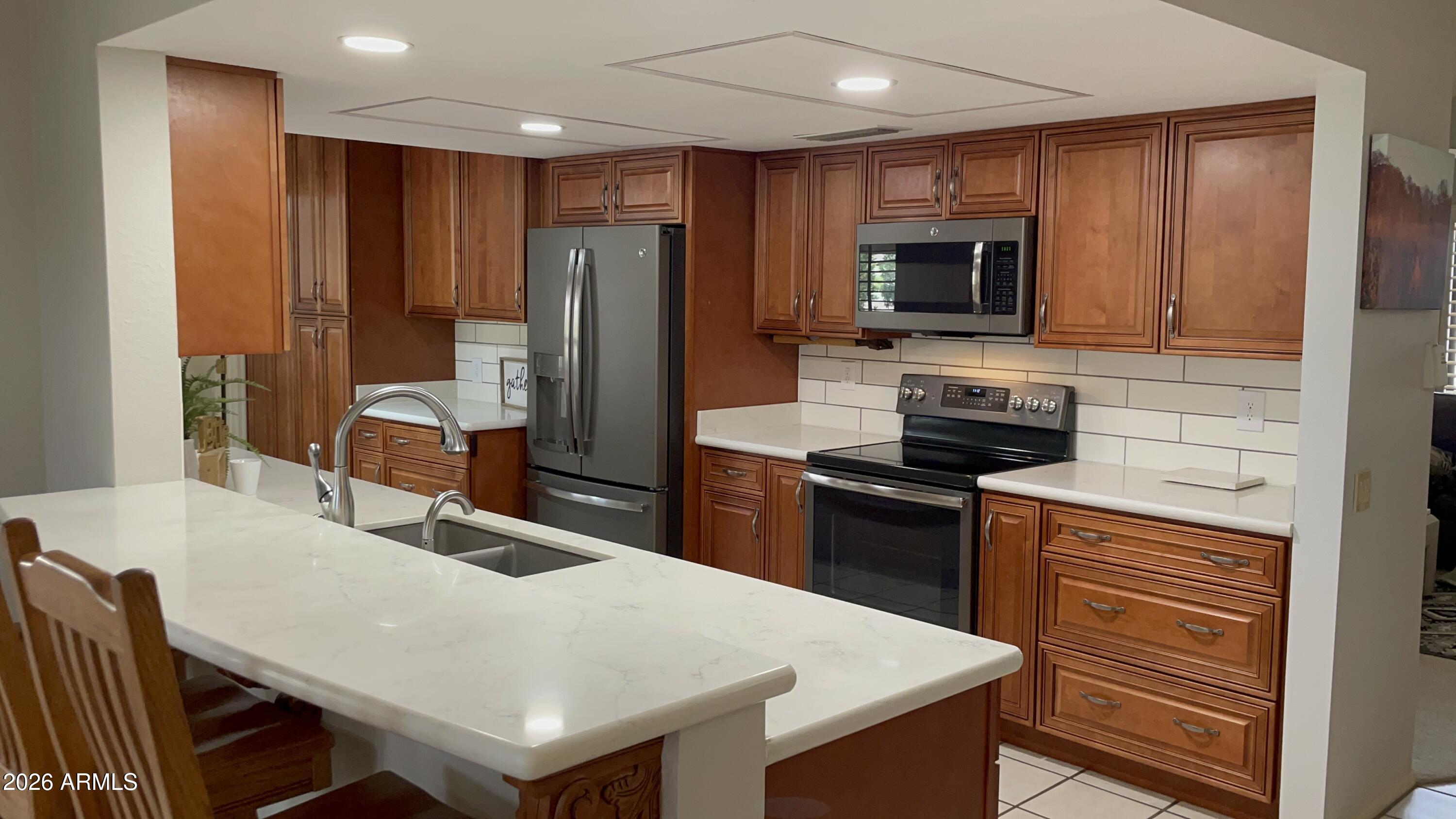 17202 N 125TH Avenue