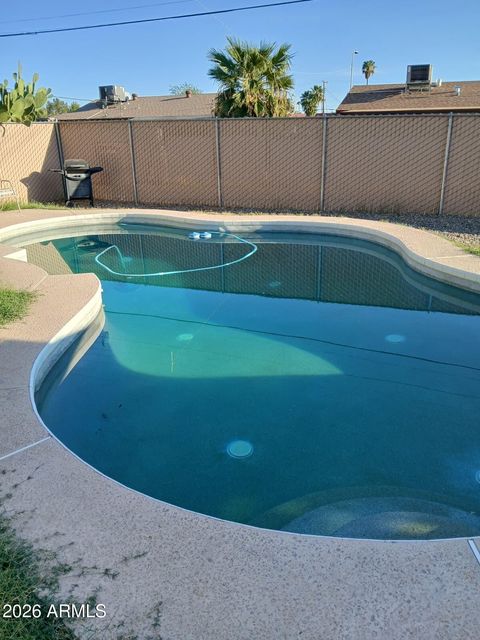 2431 W SELDON Lane Phoenix AZ 85021