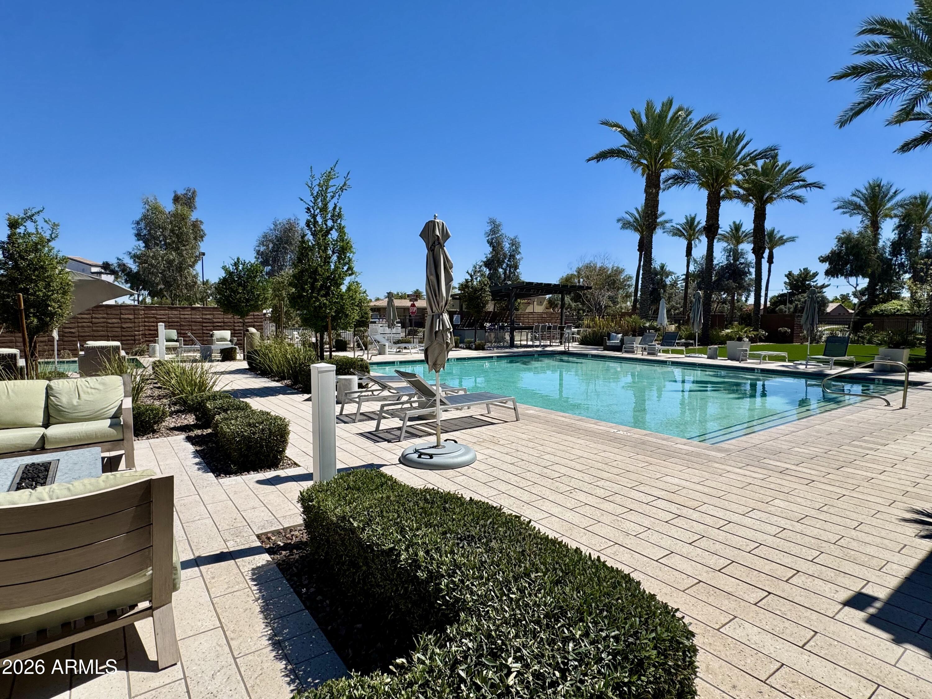 1281 W BLUEJAY Drive