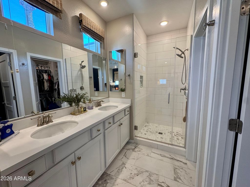 Photo of 1281 W Bluejay Drive, Chandler, AZ 85286 (MLS # 7013935)