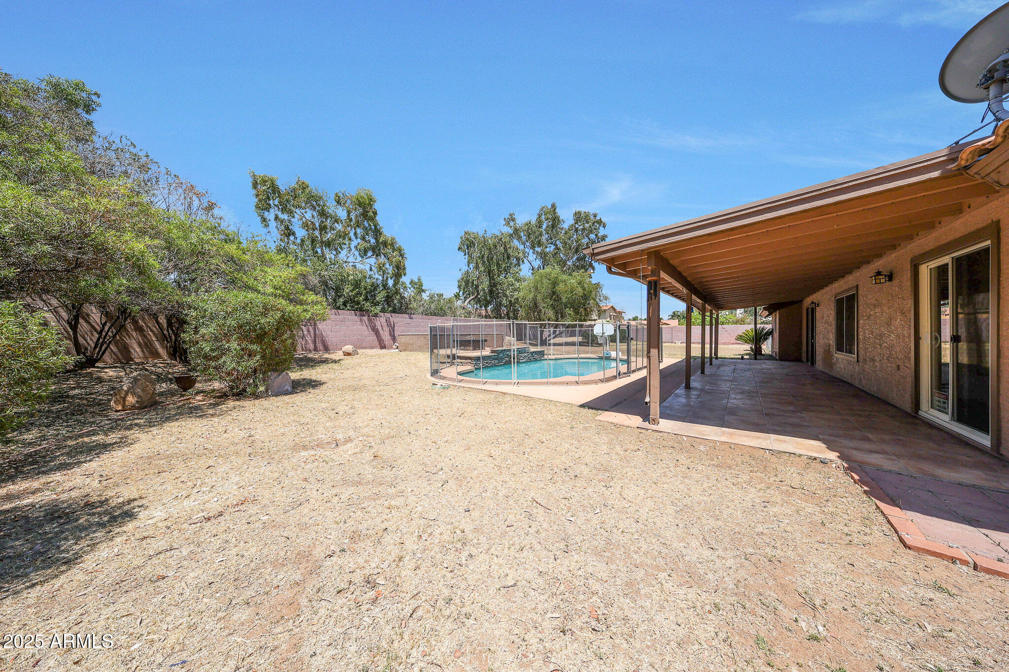 4854 E BLANCHE Drive