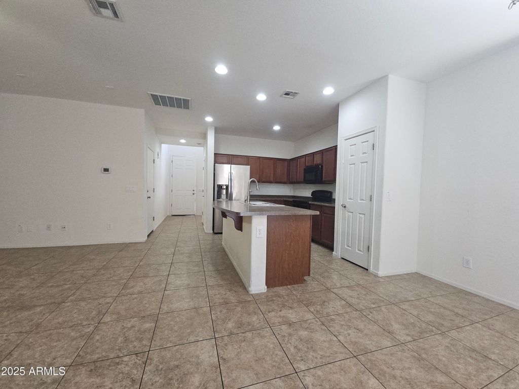 Photo of 3828 S Vineyard Avenue, Gilbert, AZ 85297 (MLS # 7032664)