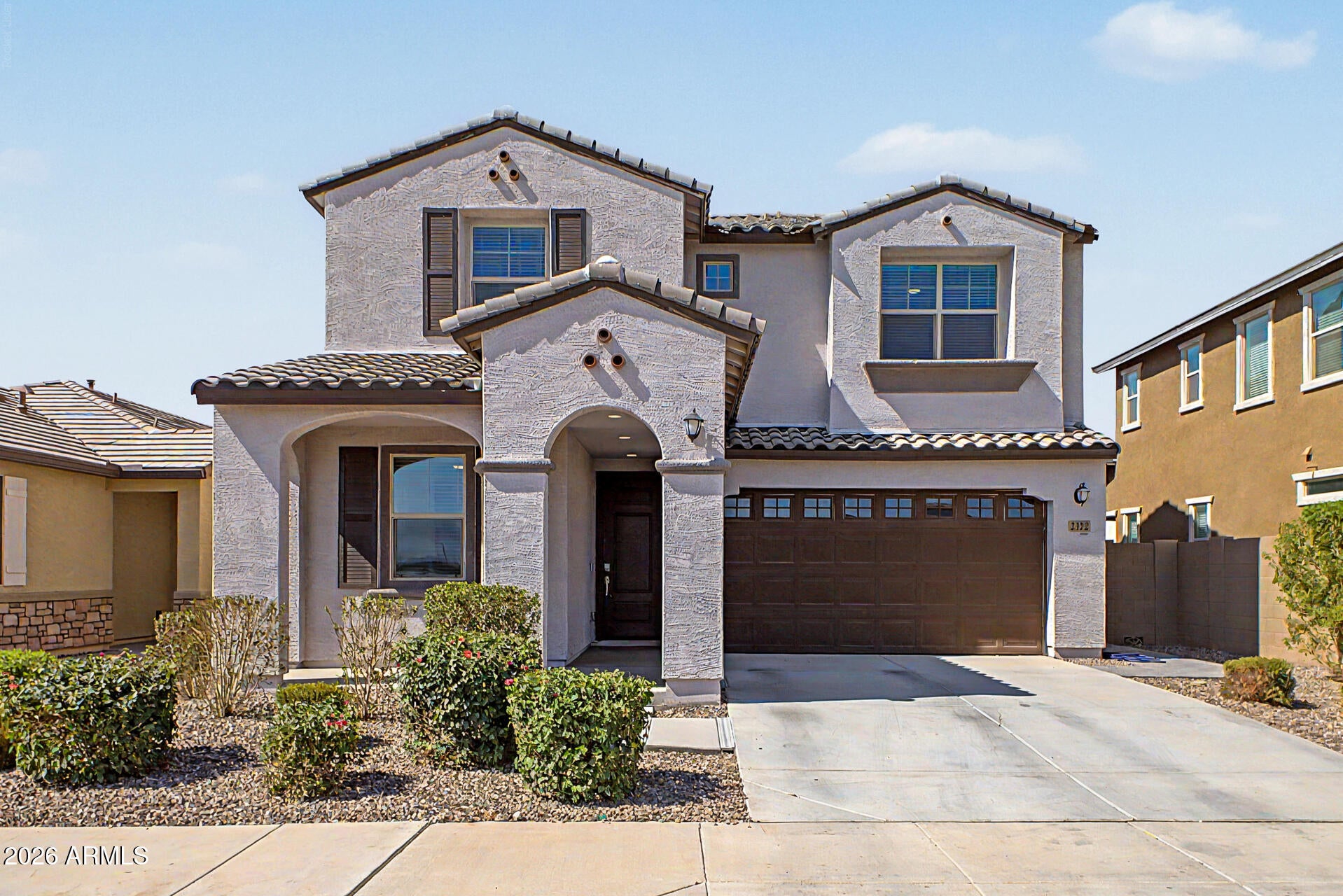 2322 E PALMDALE Lane
