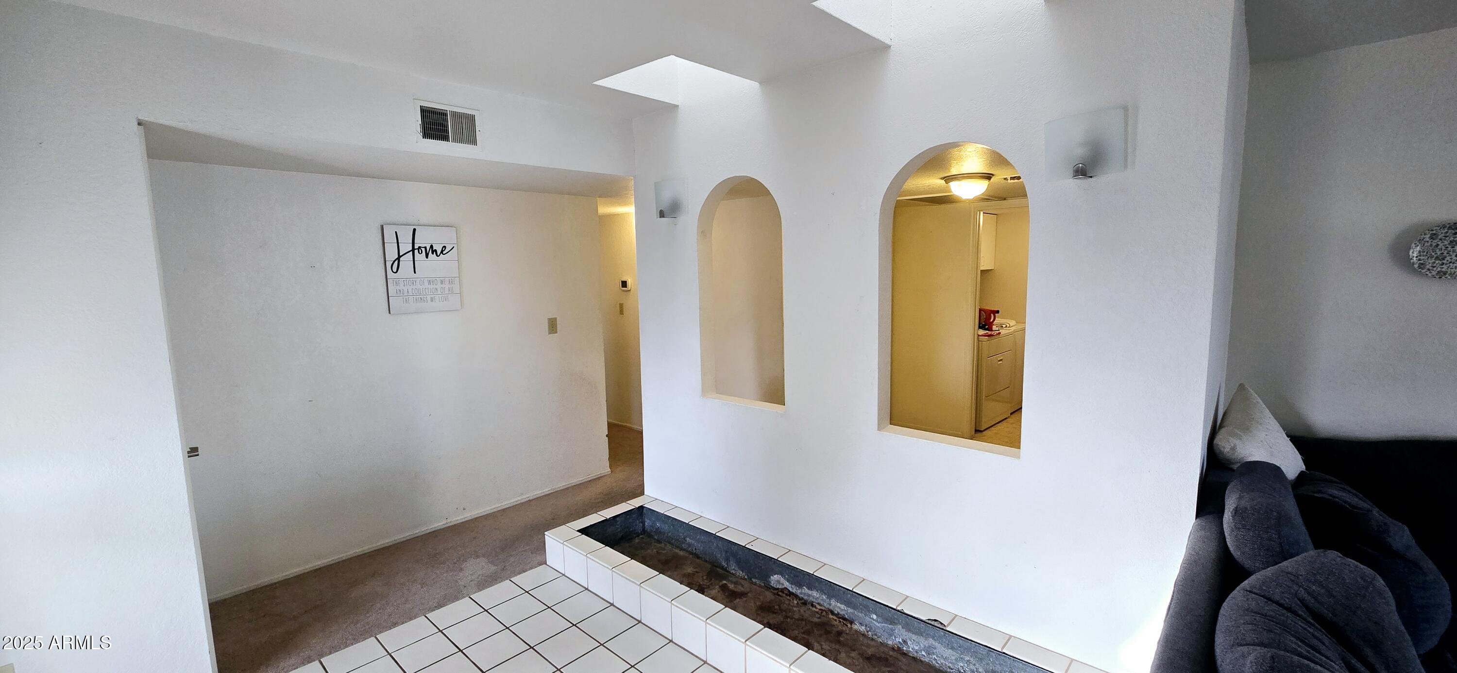 8344 N 21ST Drive I212