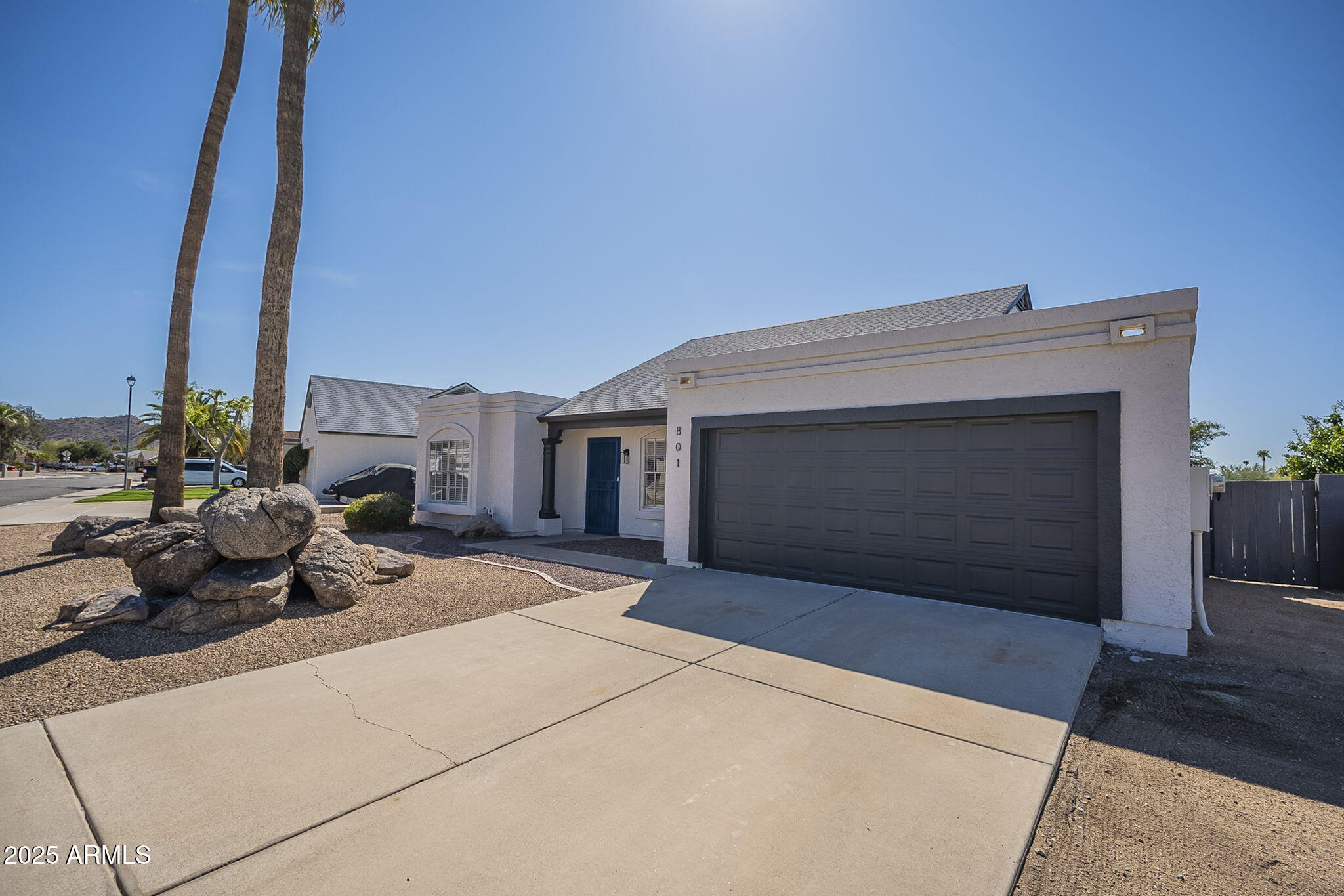 801 E PIUTE Avenue