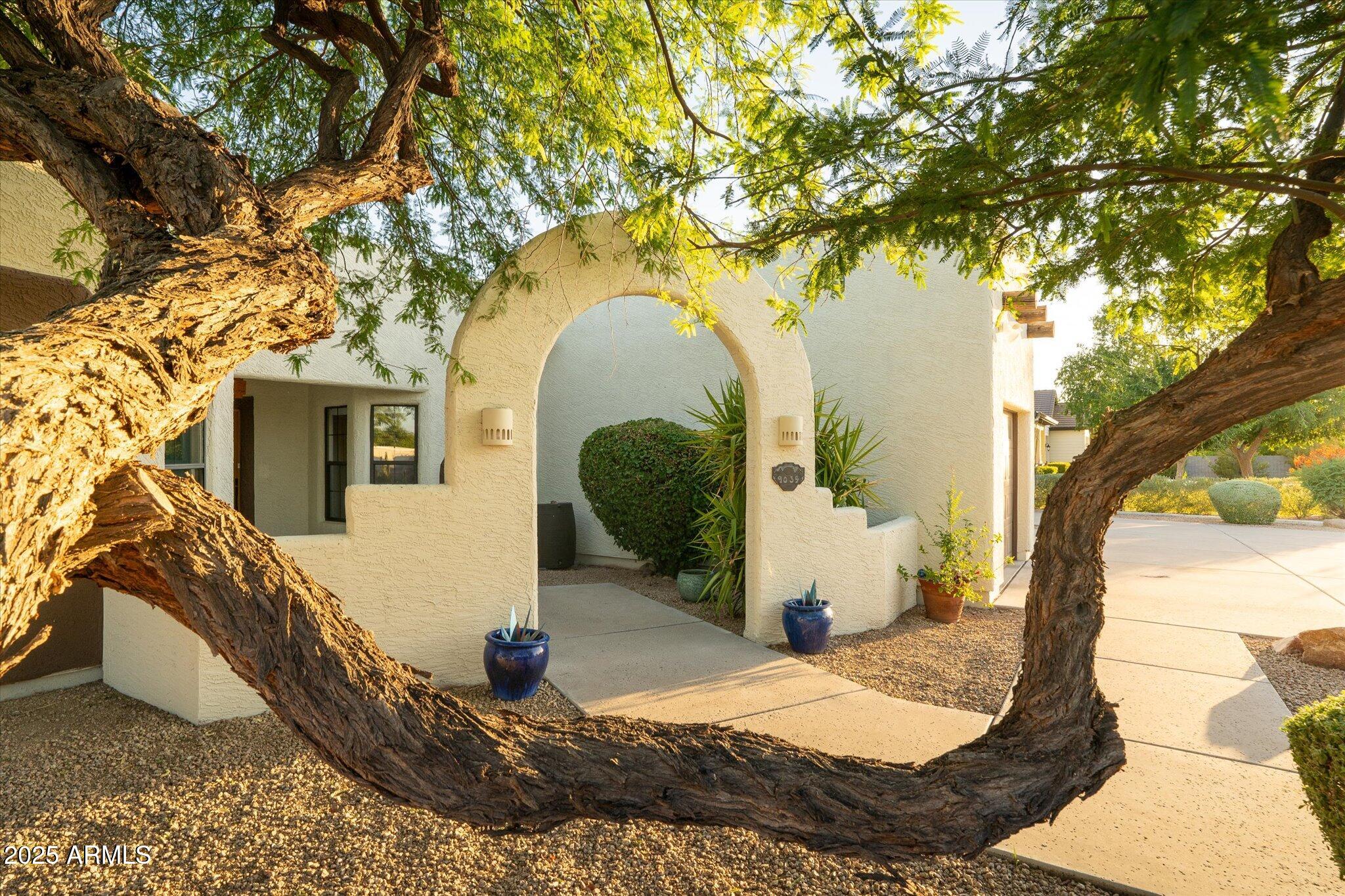 9035 W VILLA CHULA --