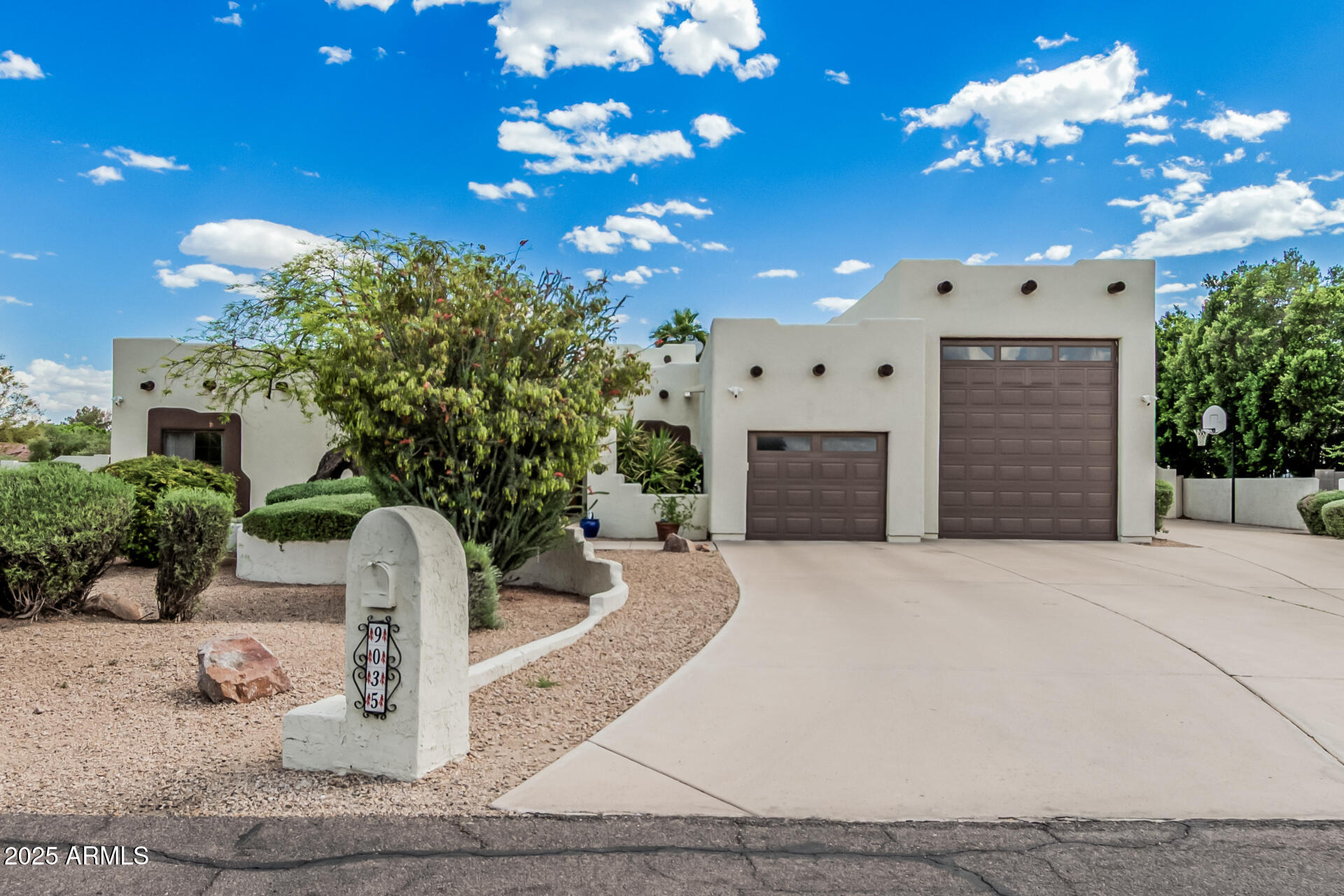 9035 W VILLA CHULA --