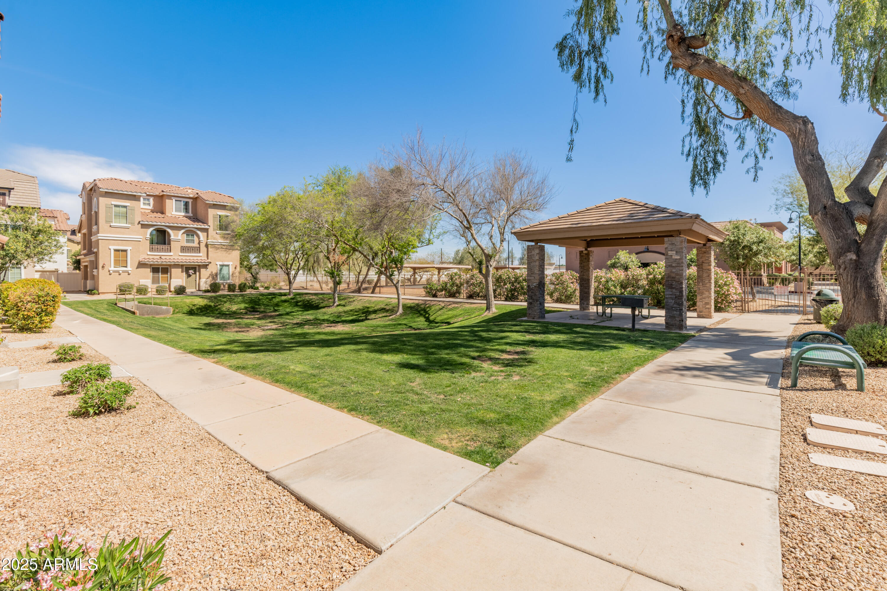 Gilbert, Arizona 85233, United States, 3 Bedrooms Bedrooms, ,2 BathroomsBathrooms,Residential,Active,95168