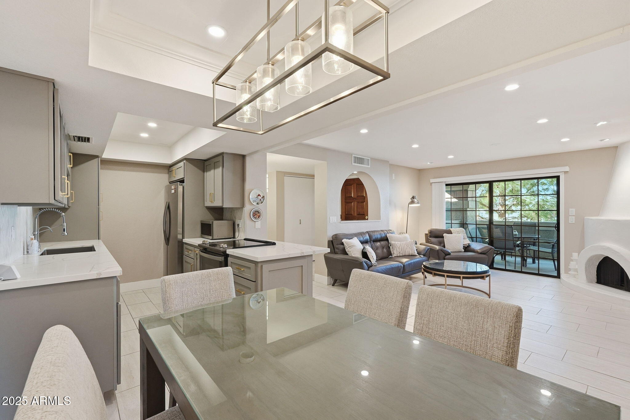 7557 N DREAMY DRAW Drive 264