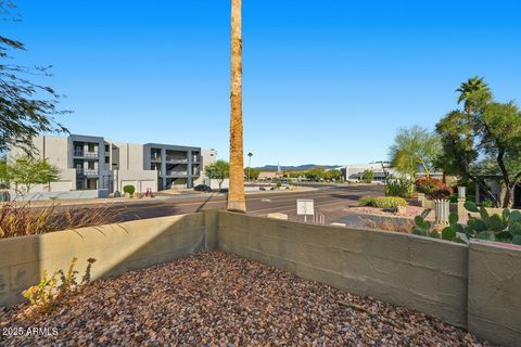 Photo of 16807 E Gunsight Drive #B17(B3), Fountain Hills, AZ 85268 (MLS # 6960735)