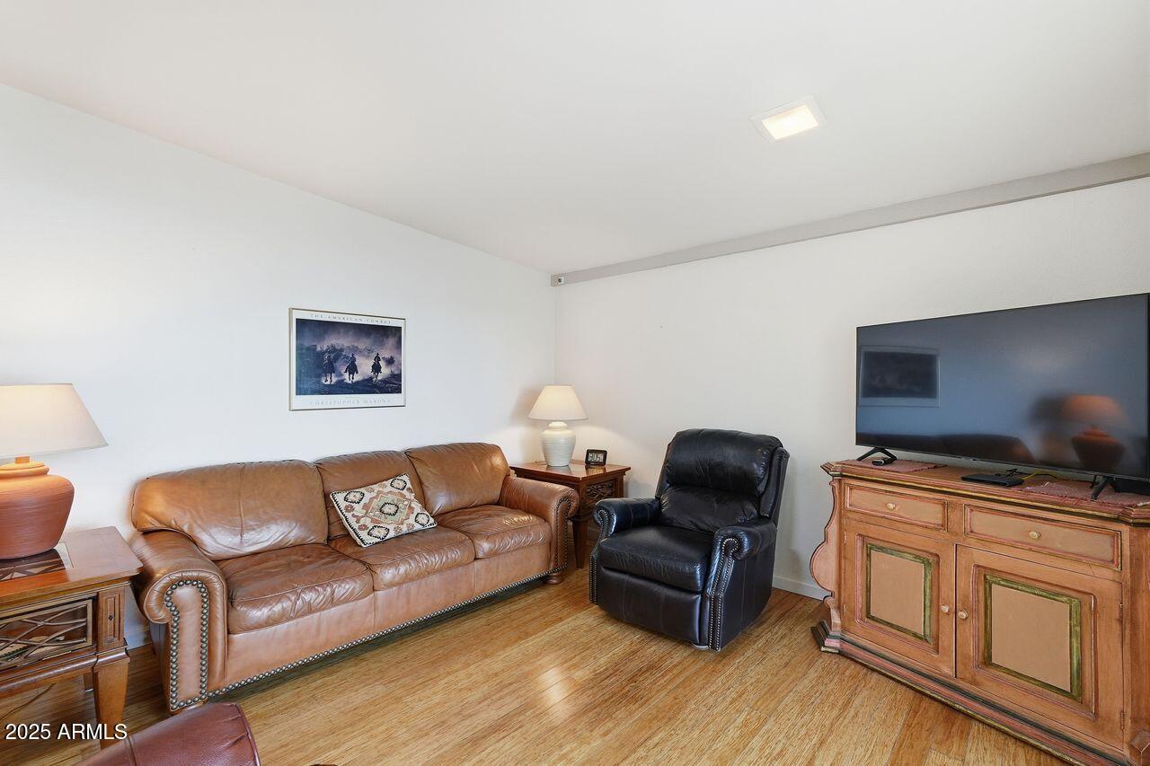 16807 E GUNSIGHT Drive B17(B3)