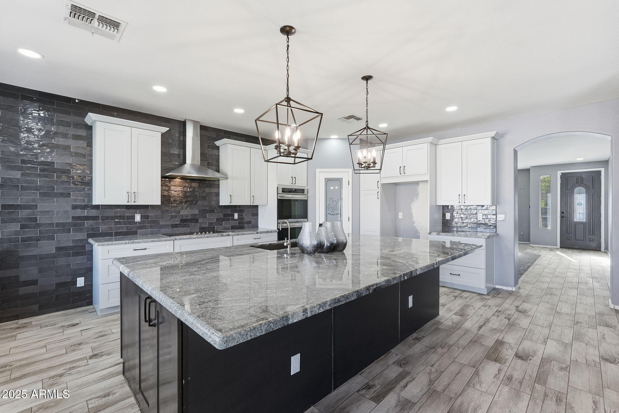 4412 W SUMMERSIDE Road