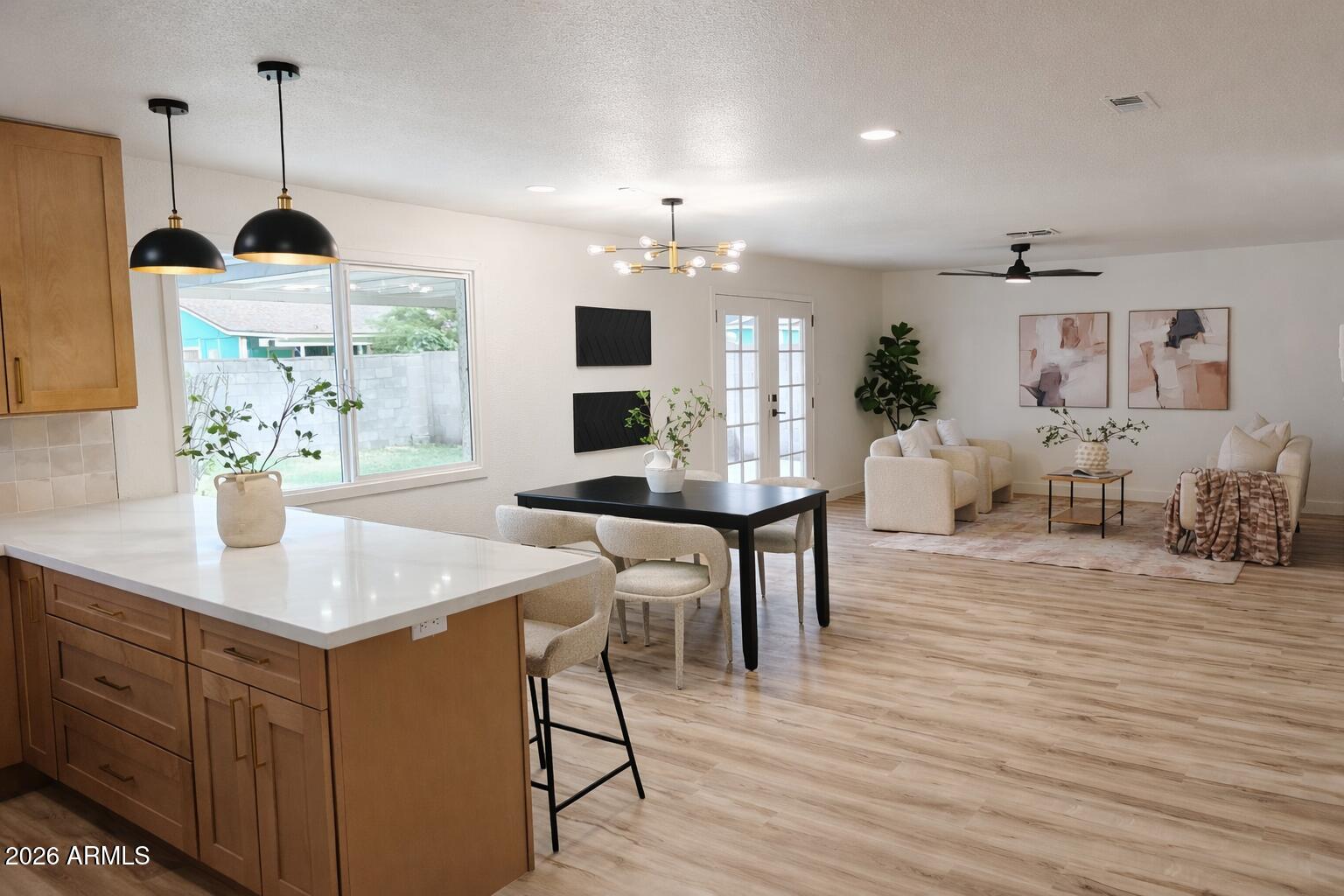 7946 W COOLIDGE Street