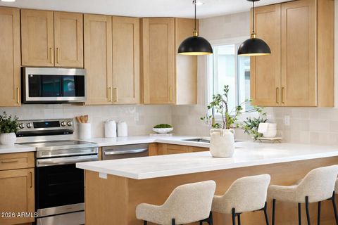 Photo of 7946 W Coolidge Street, Phoenix, AZ 85033 (MLS # 7005753)