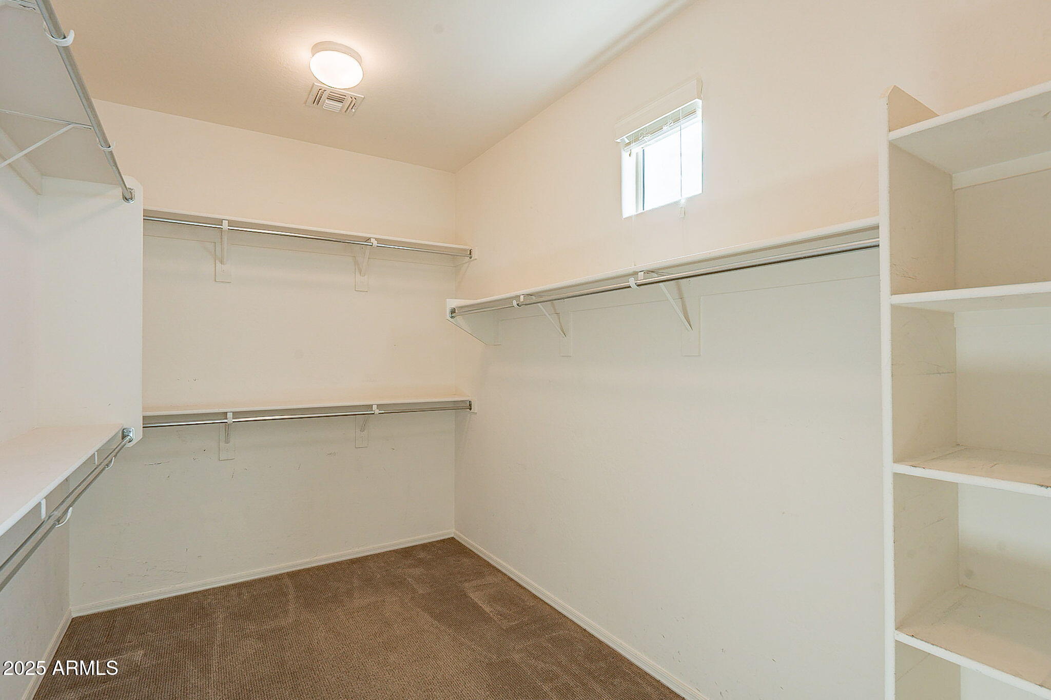 Gilbert, Arizona 85298, United States, 4 Bedrooms Bedrooms, ,3 BathroomsBathrooms,Residential,Active,1107