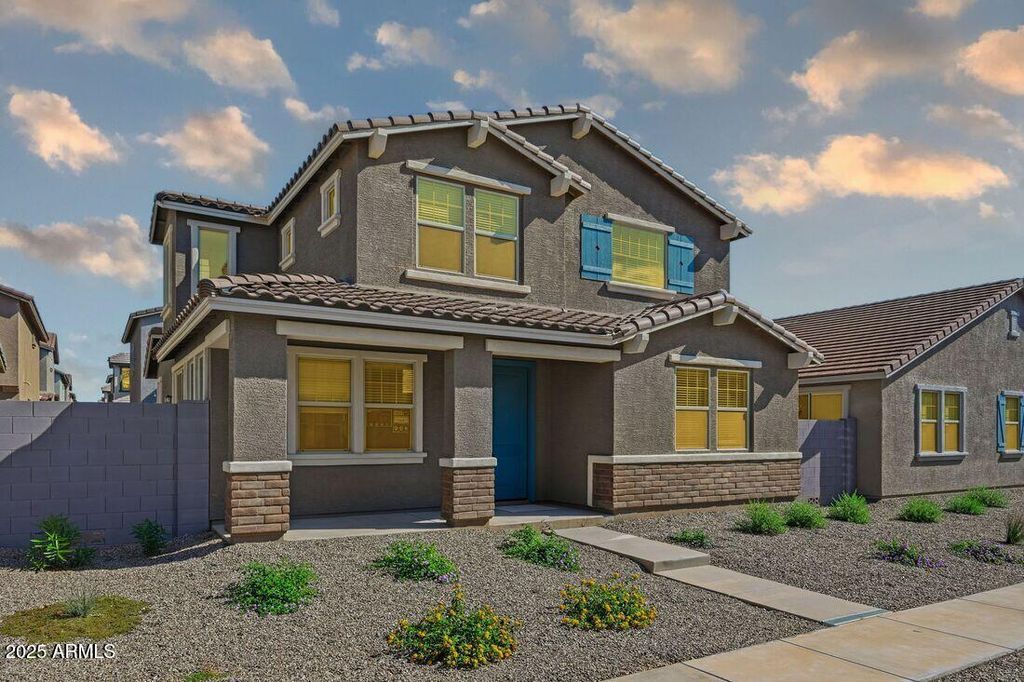 Photo of 10002 W Piccadilly Road, Avondale, AZ 85392 (MLS # 6899510)